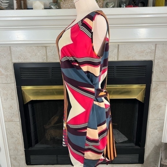 Hoss Intropia for Anthropologie Asymmetrical Geometric Pattern Silk Dress - Picture 6 of 14